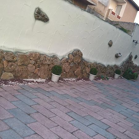 Casa Vacanza Giulia Budoni Ngoại thất bức ảnh