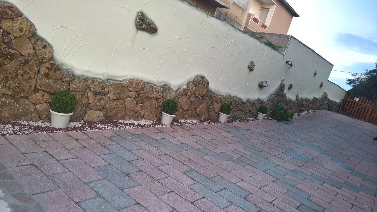 Casa Vacanza Giulia Budoni Ngoại thất bức ảnh